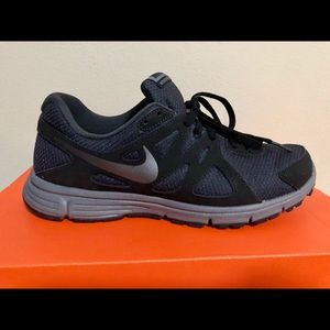 Black Nike Sneakers